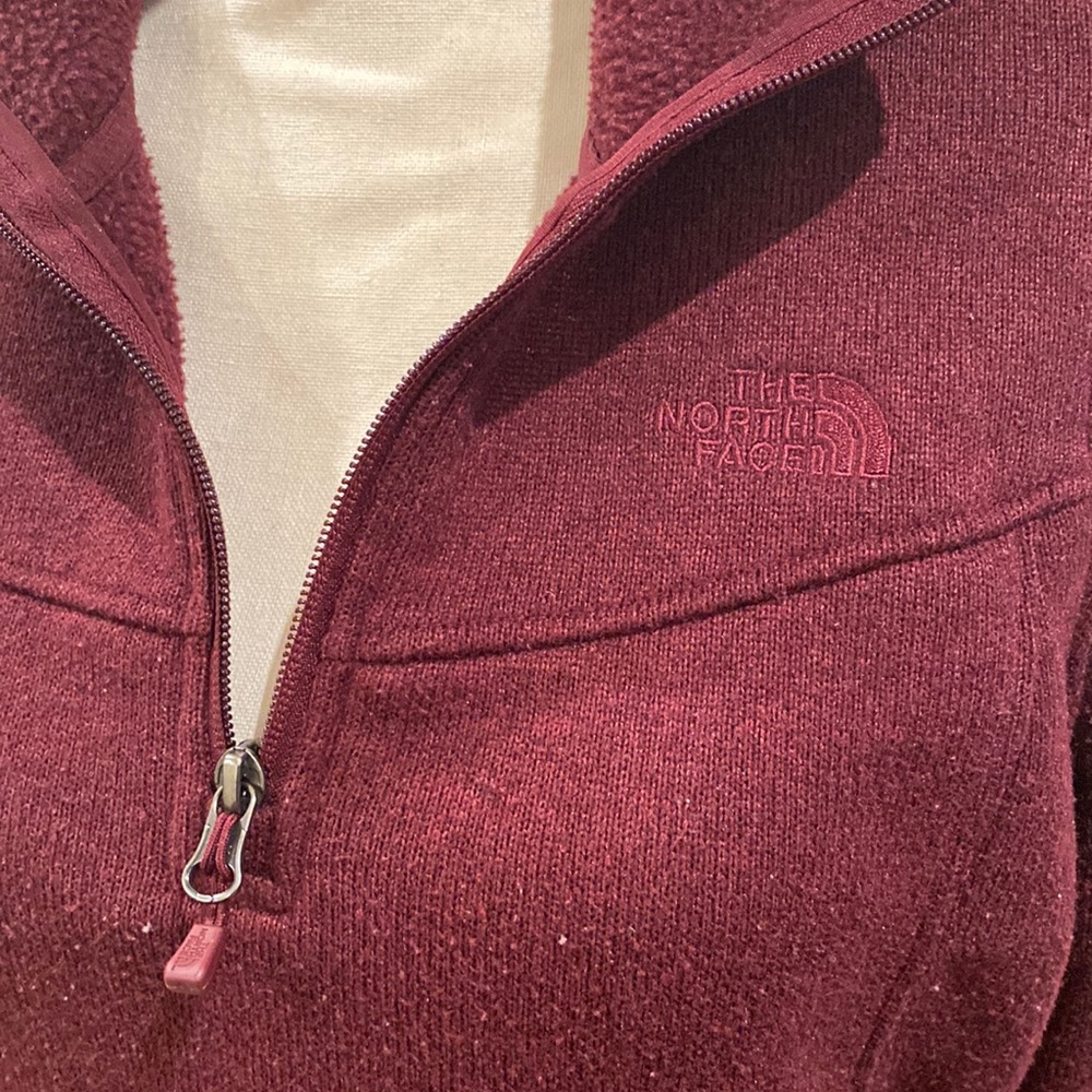 North face half zip sweater